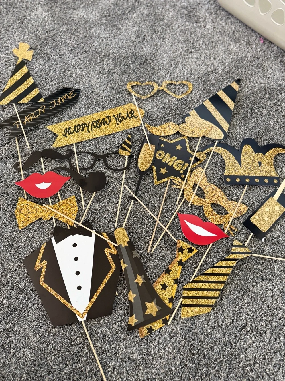 New Year's Party Photo Props and Noise Makers - Black & Gold